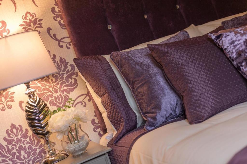 Town Square Townhouse - Best Location In Galway Extérieur photo